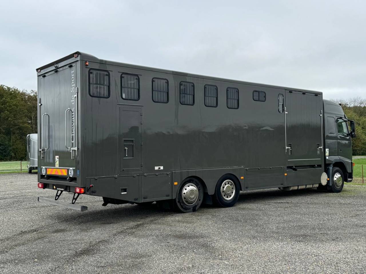 Zware paardenvrachtwagen (groot rijbewijs) MTM VOLVO 2006 Tweedehands