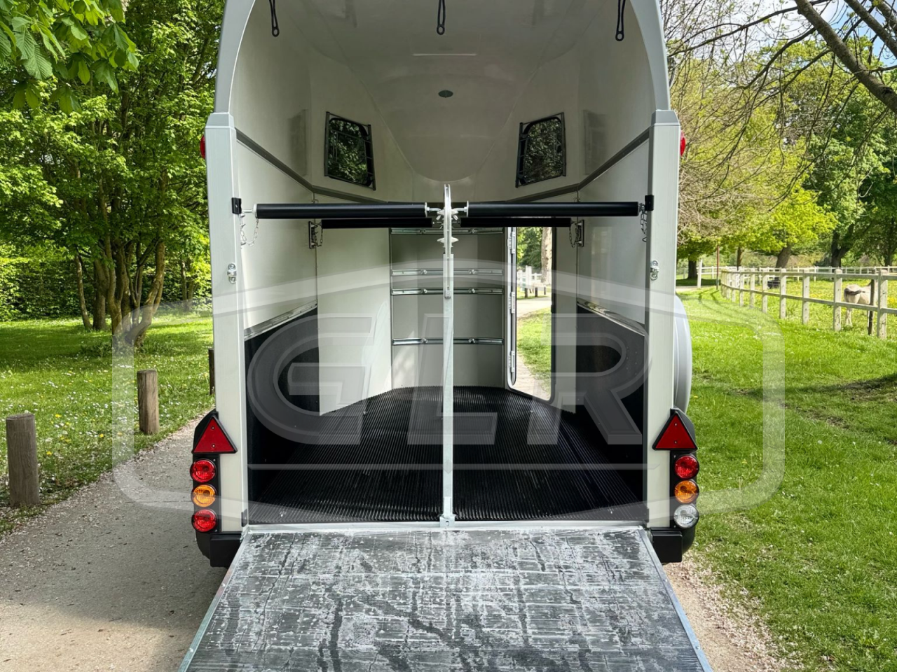 Paardentrailers Ifor Williams HBEECO 2 Paarden 2025 Nieuw