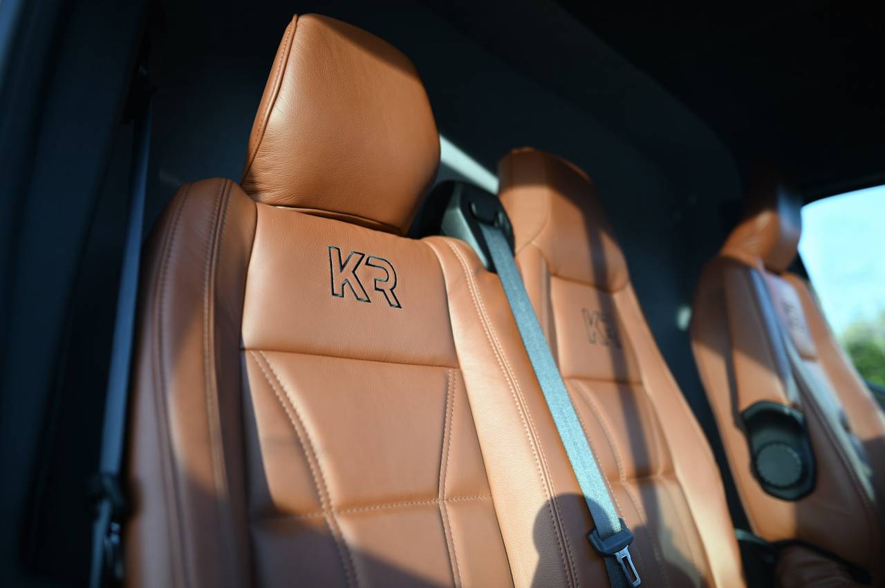 Kleine paardenvrachtwagen (B rijbewijs) Krismar  2025 Nieuw