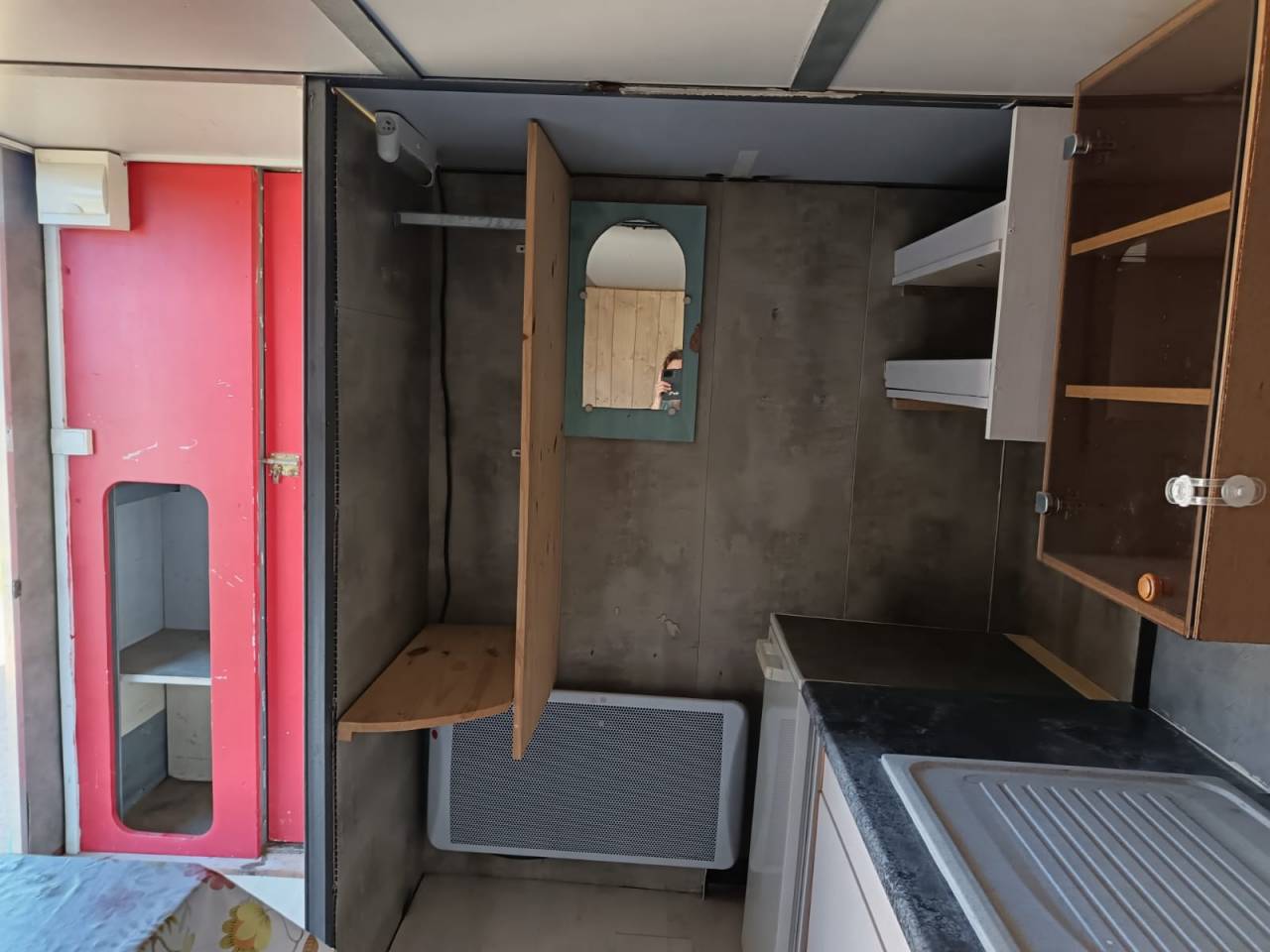 Zware paardenvrachtwagen (groot rijbewijs) Renault midlum 2004 Tweedehands