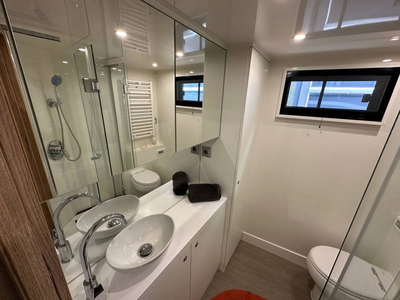 Zware paardenvrachtwagen (groot rijbewijs) Scania SCANIA 0 Nieuw