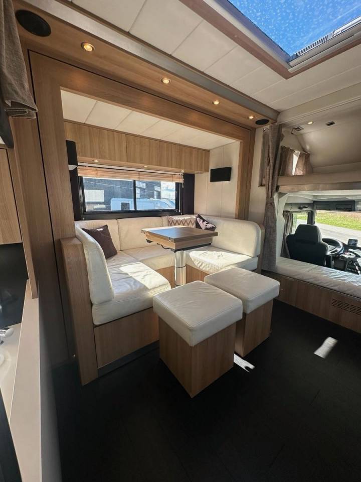 Zware paardenvrachtwagen (groot rijbewijs) Man MAN 0 Tweedehands