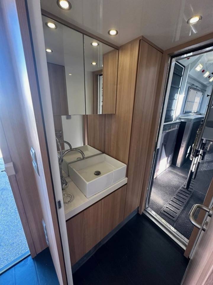 Zware paardenvrachtwagen (groot rijbewijs) Man MAN 0 Tweedehands