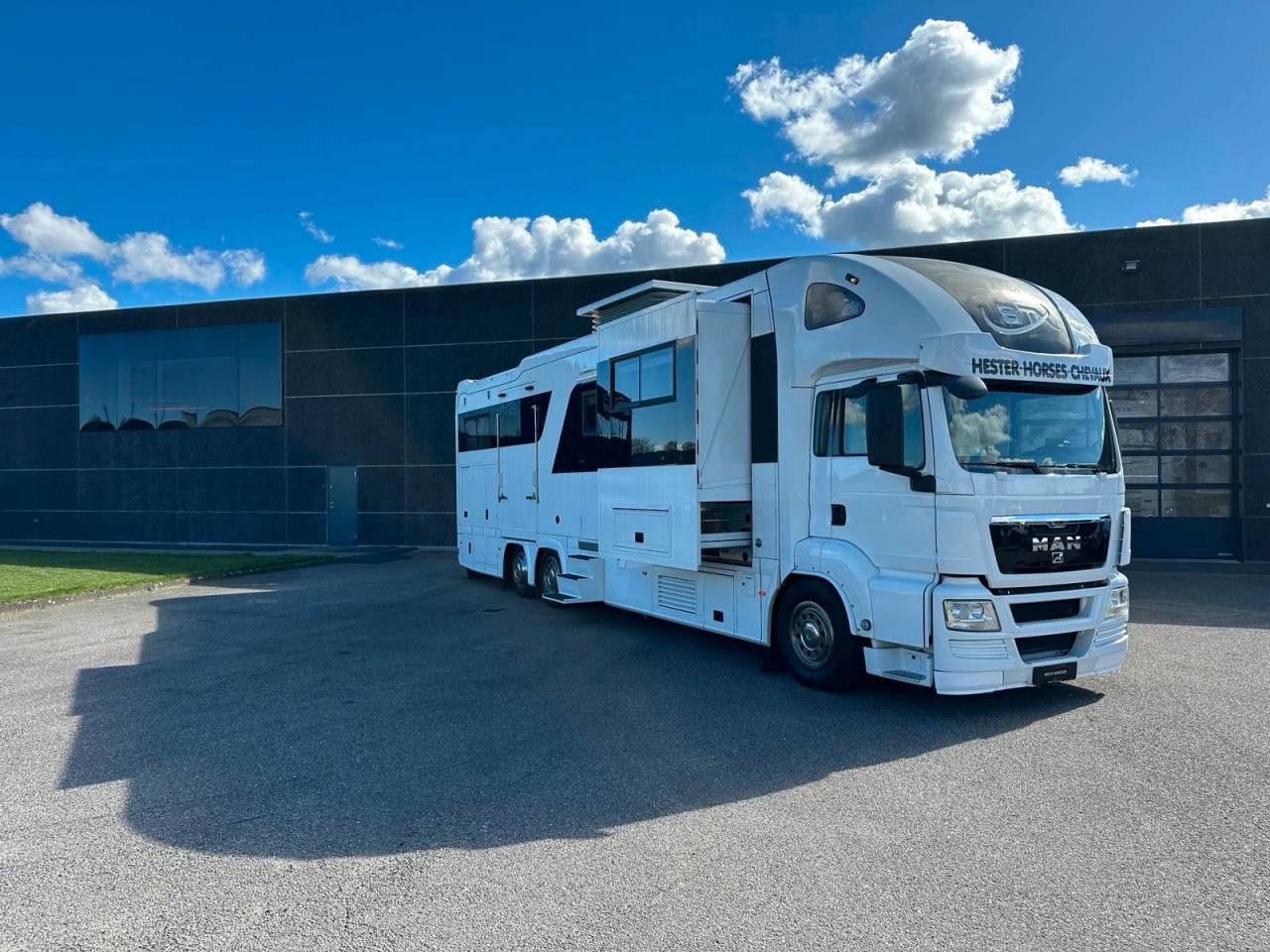 Zware paardenvrachtwagen (groot rijbewijs) Man MAN 0 Tweedehands