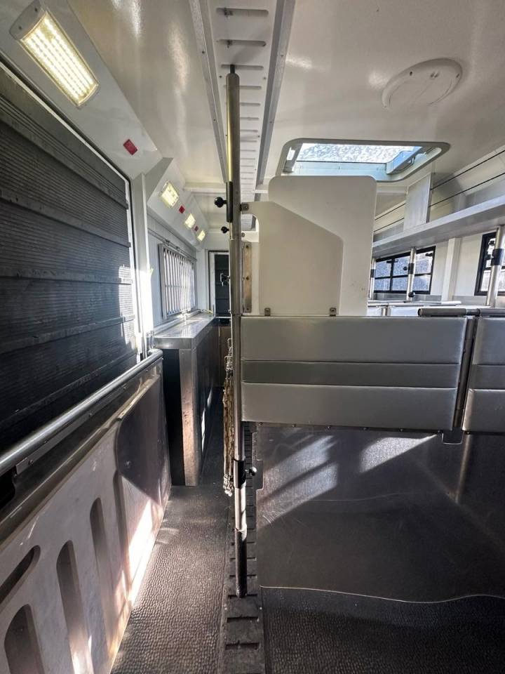 Zware paardenvrachtwagen (groot rijbewijs) Man MAN 0 Tweedehands