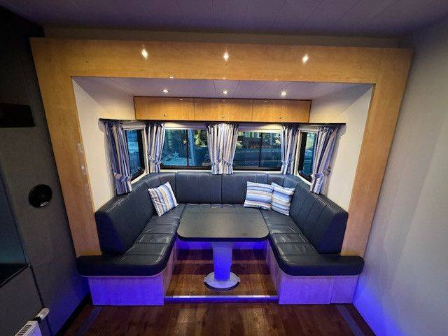 Zware paardenvrachtwagen (groot rijbewijs) Autre marque VOLVO 0 Tweedehands