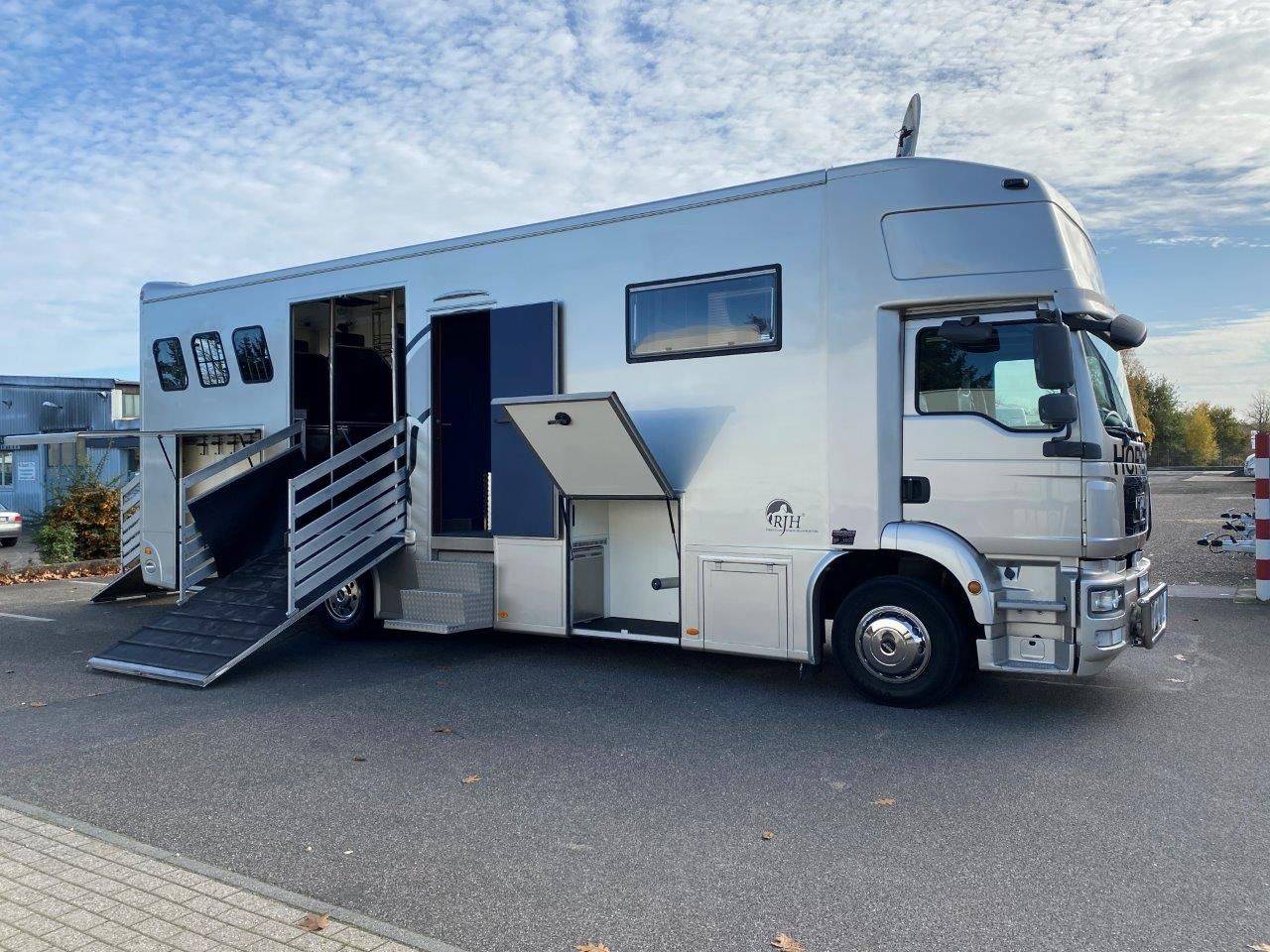 Zware paardenvrachtwagen (groot rijbewijs) Man MAN 0 Tweedehands