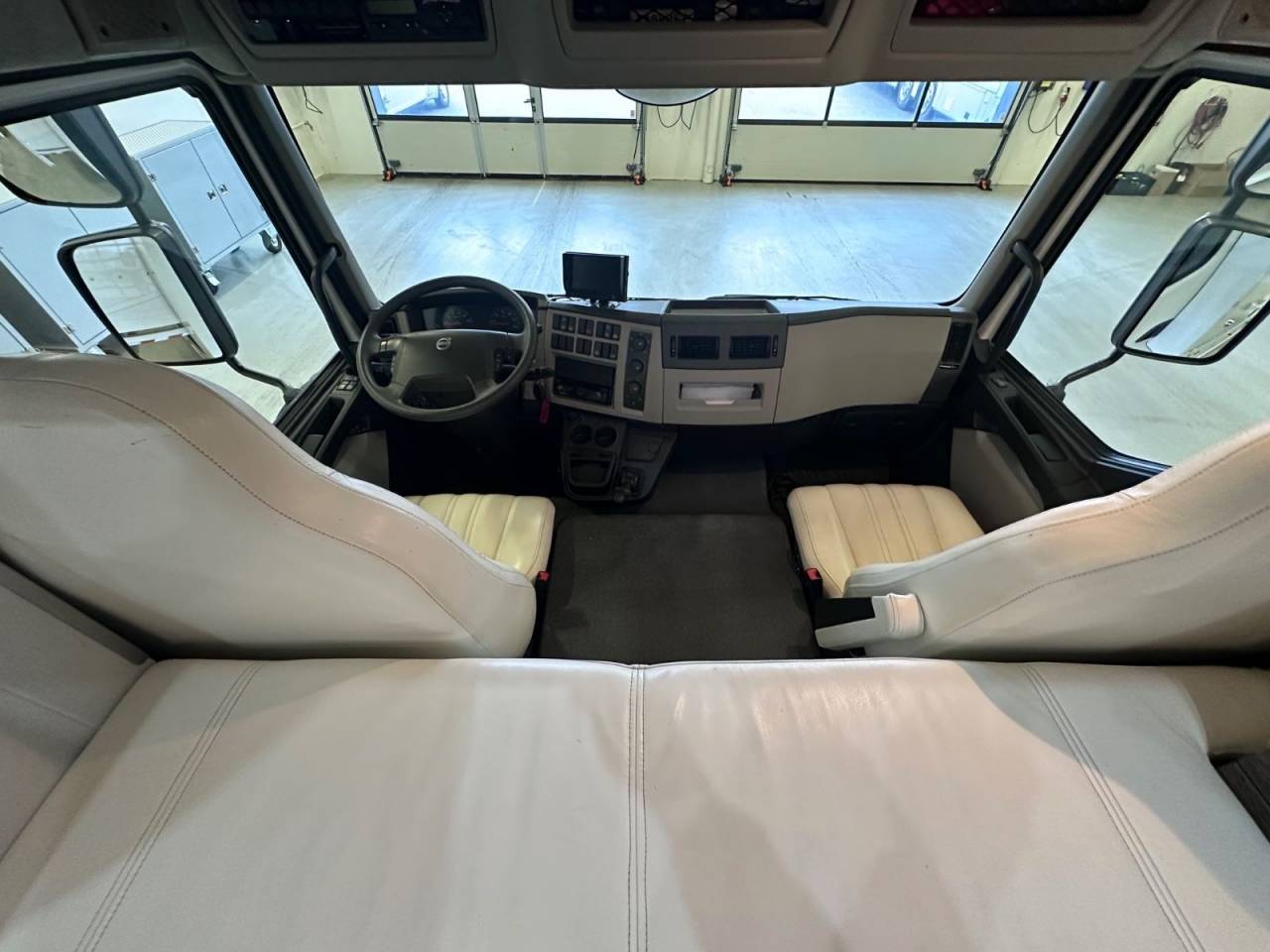 Zware paardenvrachtwagen (groot rijbewijs) Autre marque VOLVO 0 Tweedehands