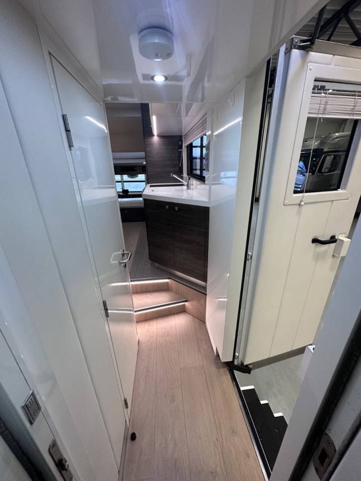 Zware paardenvrachtwagen (groot rijbewijs) Autre marque VOLVO 0 Tweedehands