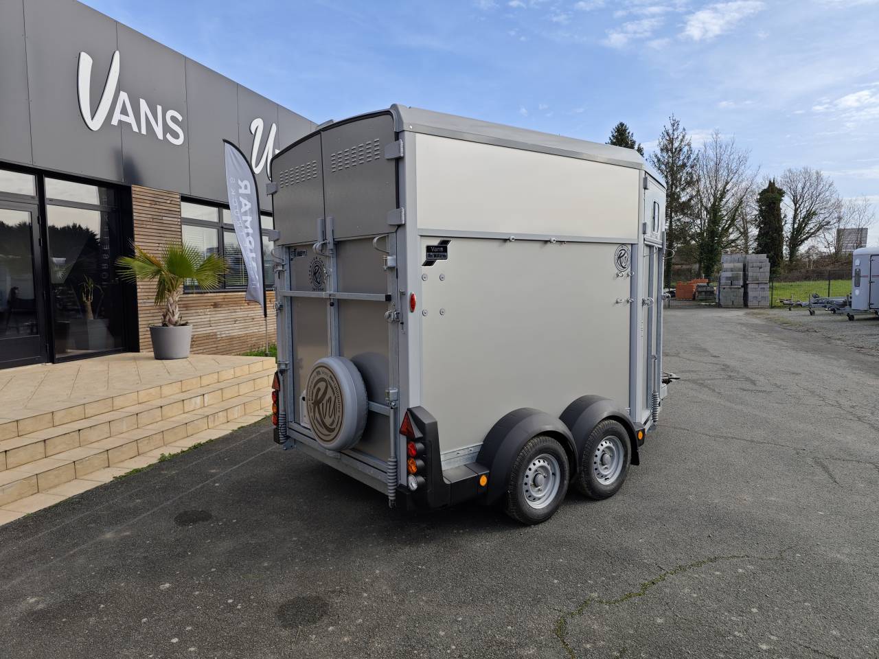Paardentrailers Ifor Williams Hb511 2 Paarden 2025 Nieuw