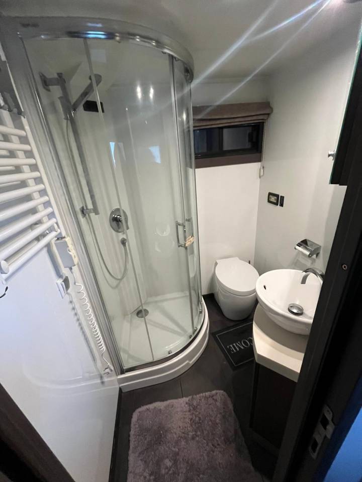 Zware paardenvrachtwagen (groot rijbewijs) Scania SCANIA 0 Tweedehands