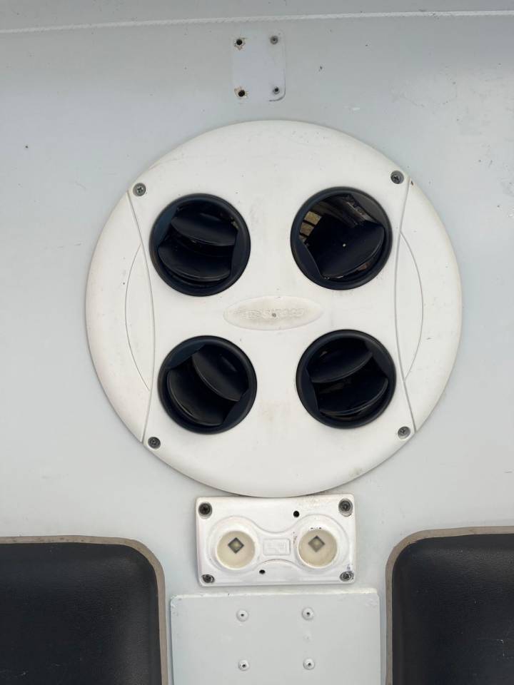 Kleine paardenvrachtwagen (B rijbewijs) Theault VL BOXER THEAULT PROTEO 2014 Tweedehands