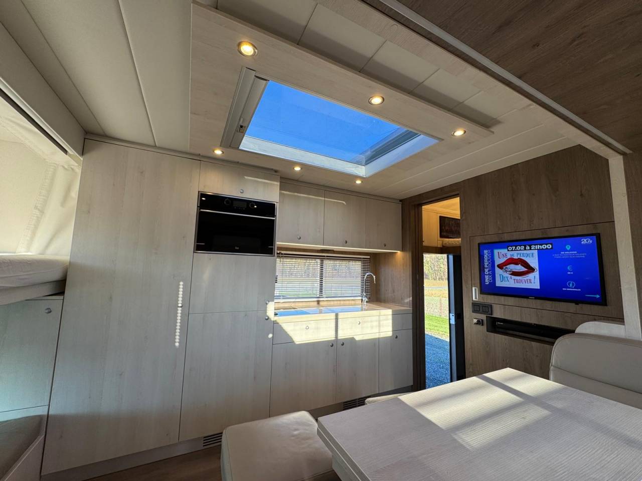 Zware paardenvrachtwagen (groot rijbewijs) Scania STX 2019 Tweedehands