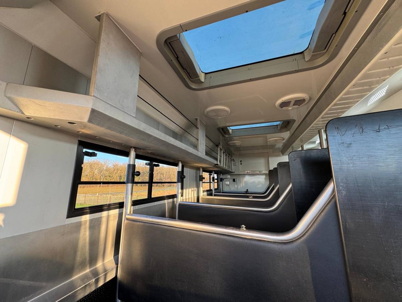 Zware paardenvrachtwagen (groot rijbewijs) Scania STX 2019 Tweedehands