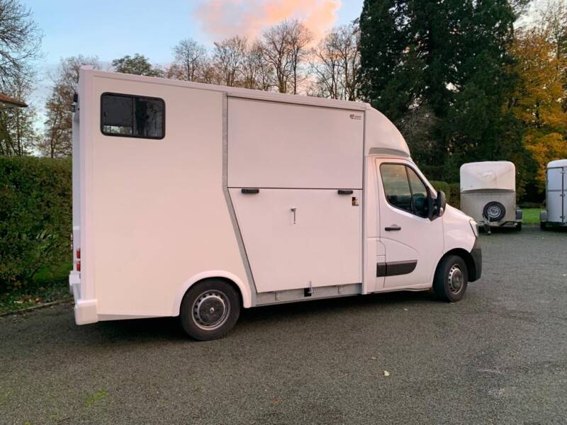 Kleine paardenvrachtwagen (B rijbewijs) AP Petit Master 2022 Tweedehands