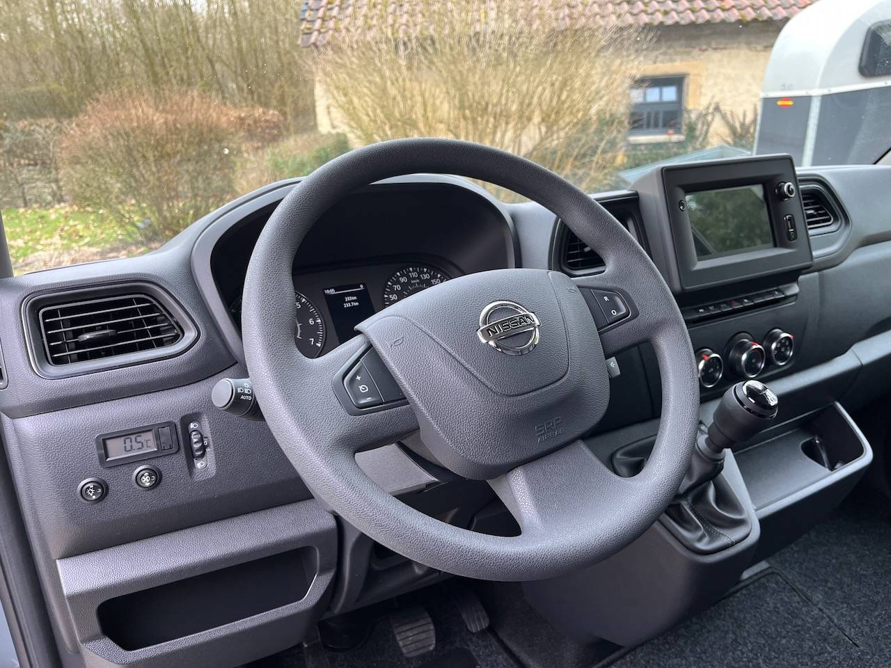 Kleine paardenvrachtwagen (B rijbewijs) Autre marque NISSAN 0 Nieuw