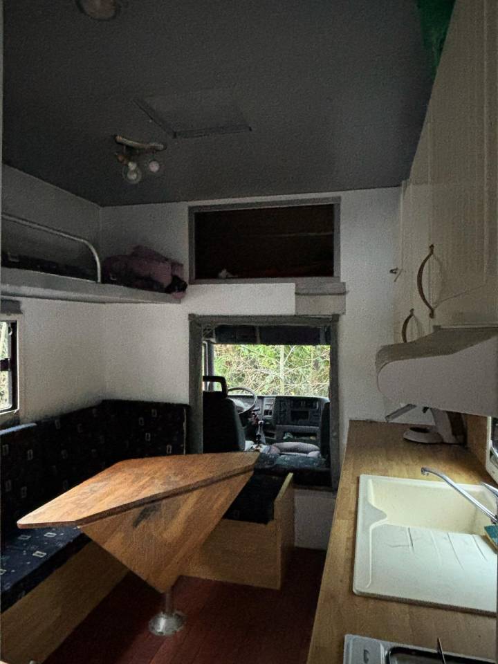 Zware paardenvrachtwagen (groot rijbewijs) Renault  2000 Tweedehands