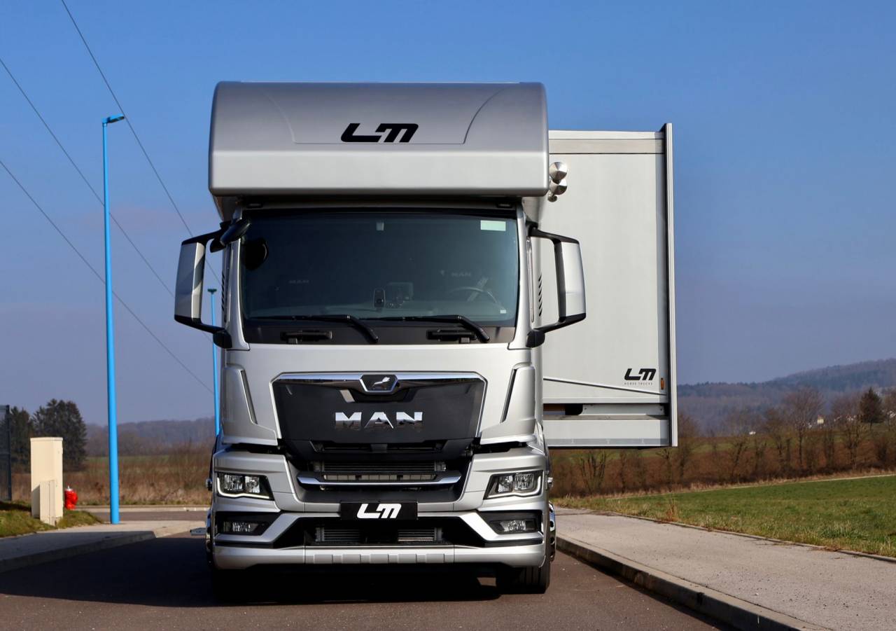 Zware paardenvrachtwagen (groot rijbewijs) Andere merken MAN TGS 26.430 PAILLARD 8 CHEVAUX POP OUT 2025 Nieuw