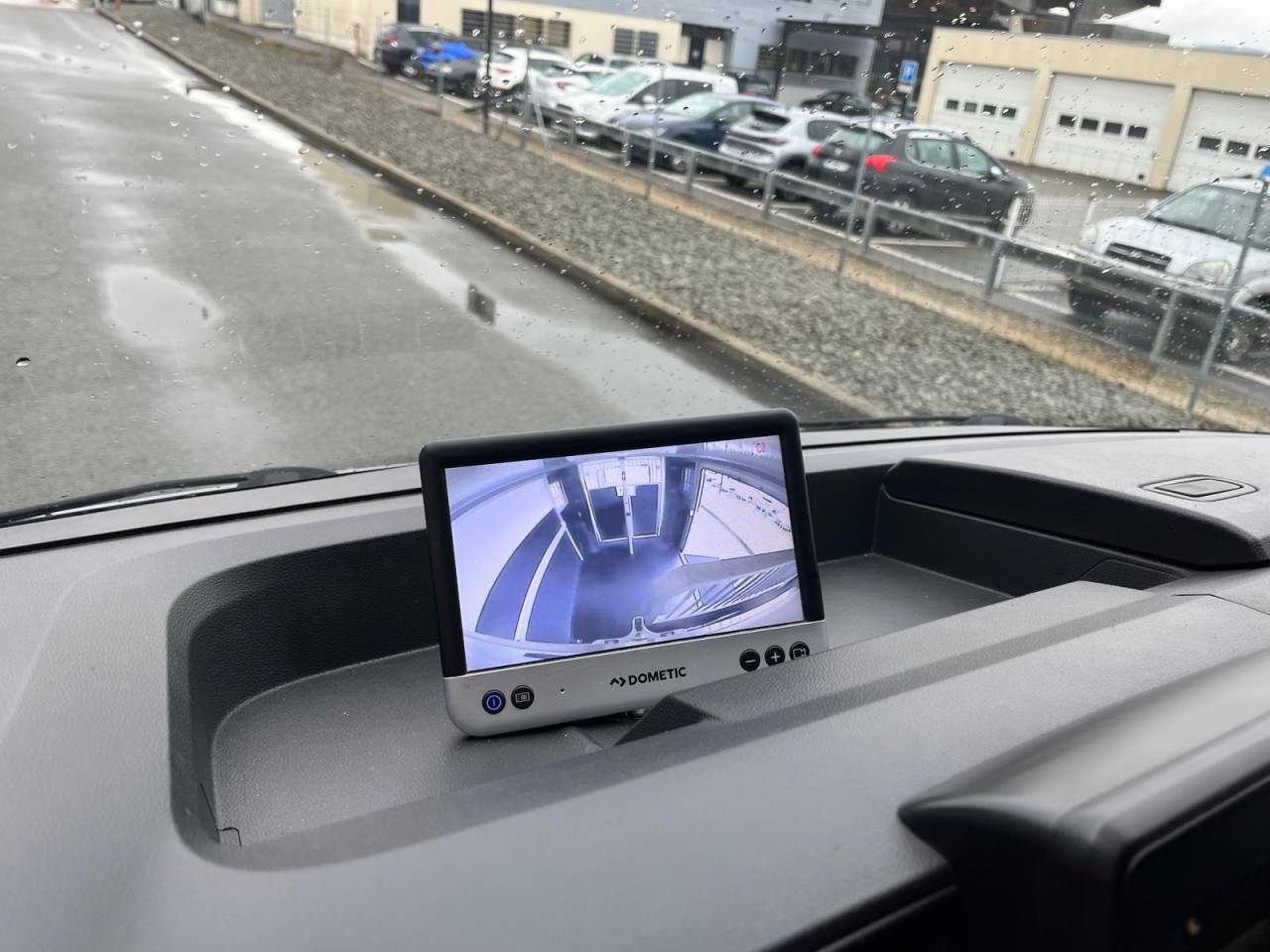 Kleine paardenvrachtwagen (B rijbewijs) STX STX 2021 Tweedehands