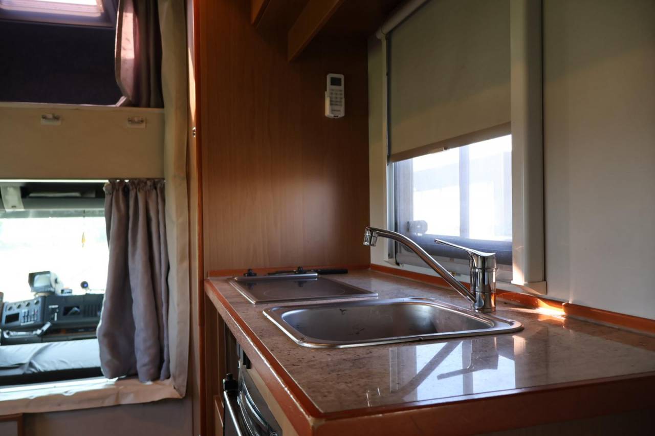 Zware paardenvrachtwagen (groot rijbewijs) Andere merken MAN TGA 26.430 JL POP OUT 2007 Tweedehands