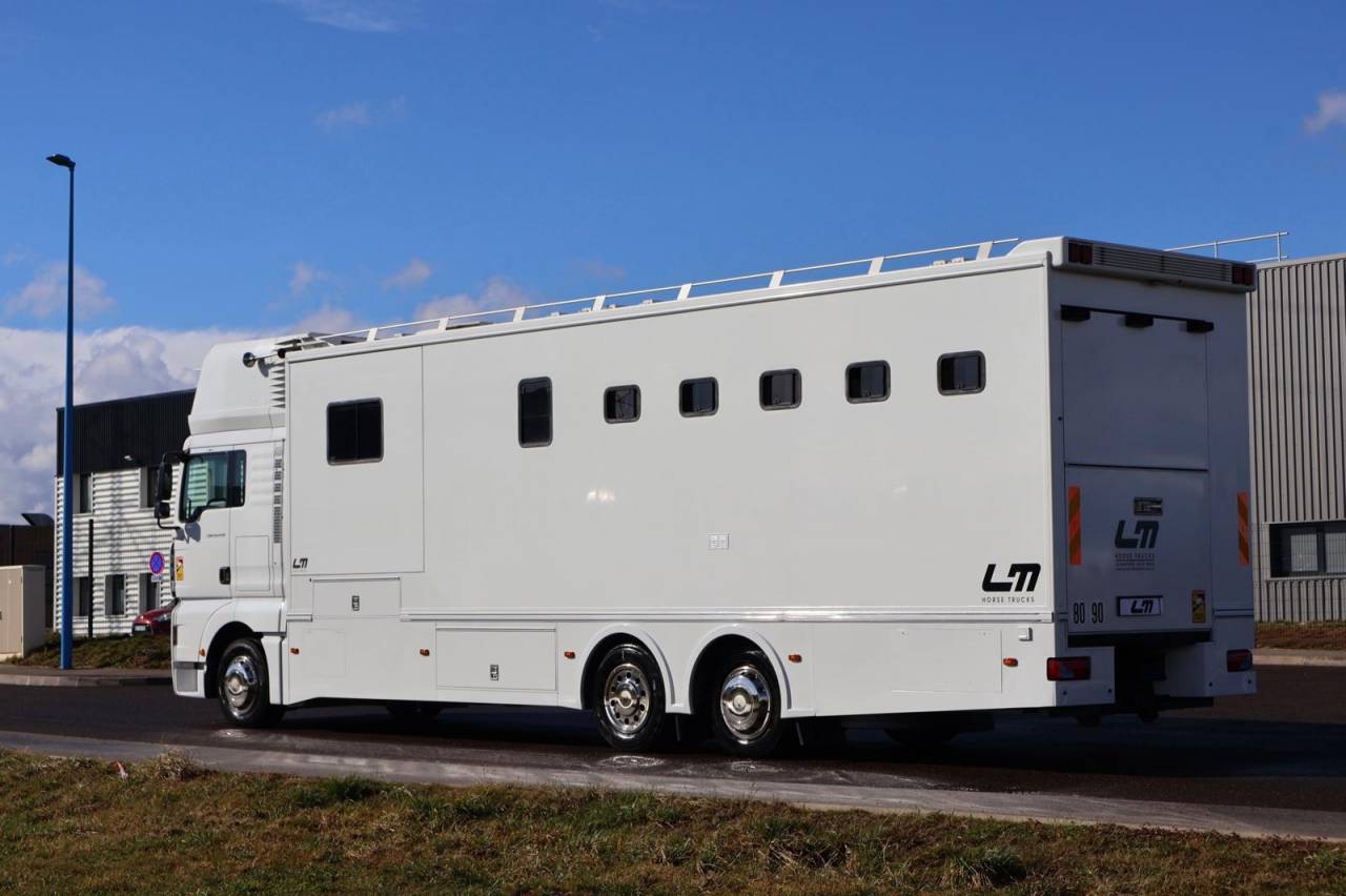 Zware paardenvrachtwagen (groot rijbewijs) Andere merken MAN TGA 26.430 JL POP OUT 2007 Tweedehands