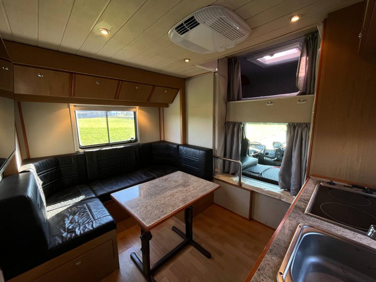 Zware paardenvrachtwagen (groot rijbewijs) Andere merken MAN TGA 26.430 JL POP OUT 2007 Tweedehands