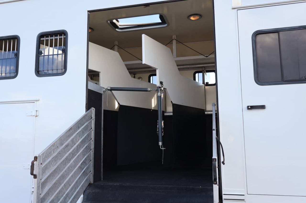 Zware paardenvrachtwagen (groot rijbewijs) Andere merken MAN TGA 26.430 JL POP OUT 2007 Tweedehands