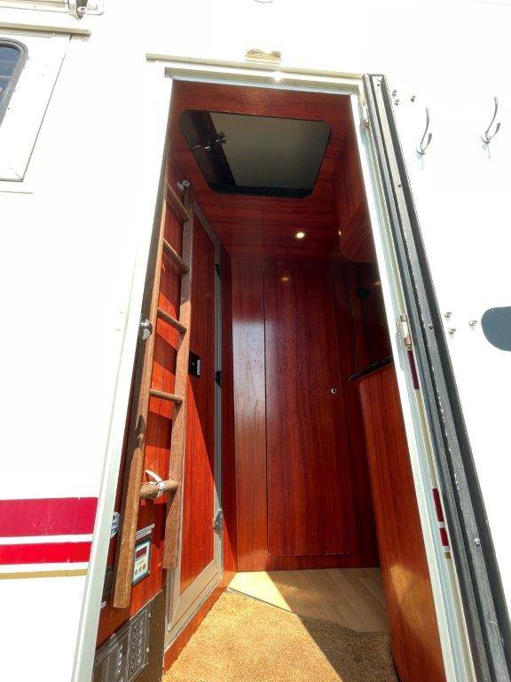 Zware paardenvrachtwagen (groot rijbewijs) Scania Donguy 2001 Tweedehands