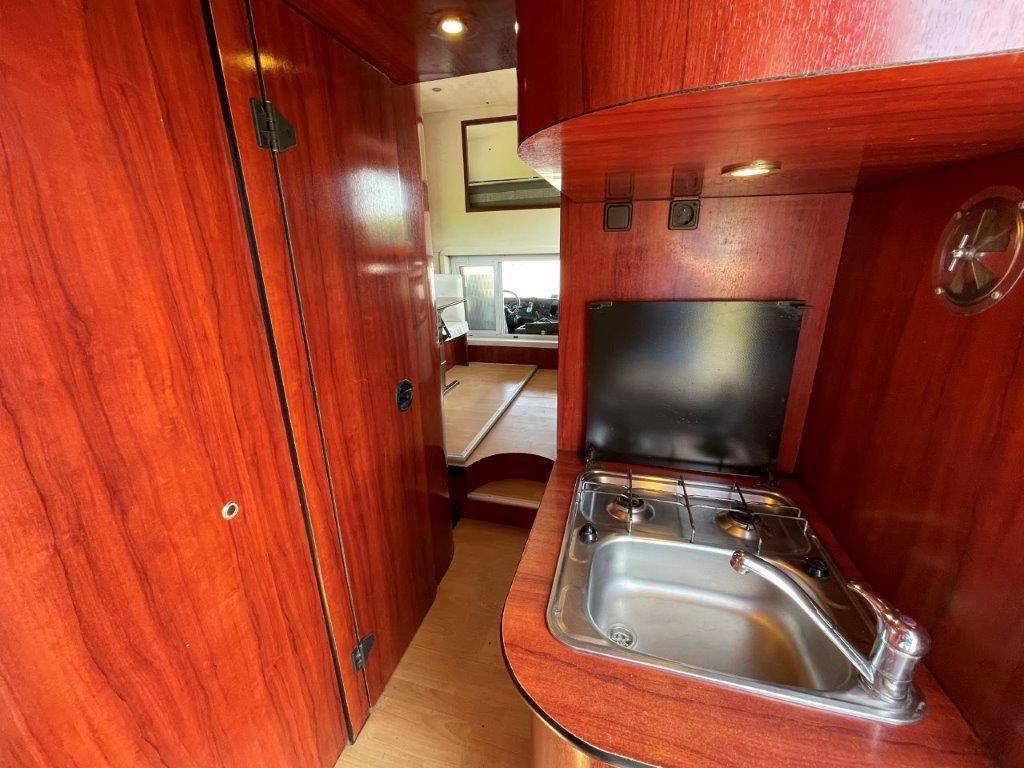 Zware paardenvrachtwagen (groot rijbewijs) Scania Donguy 2001 Tweedehands