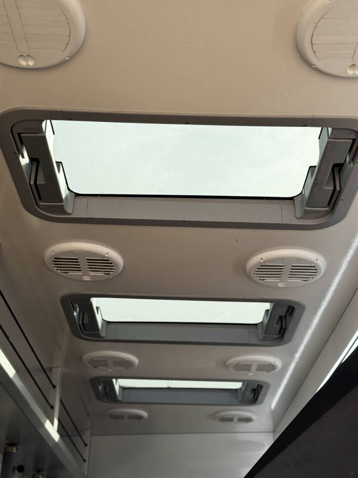 Zware paardenvrachtwagen (groot rijbewijs) Volvo FH 6  2024 Tweedehands