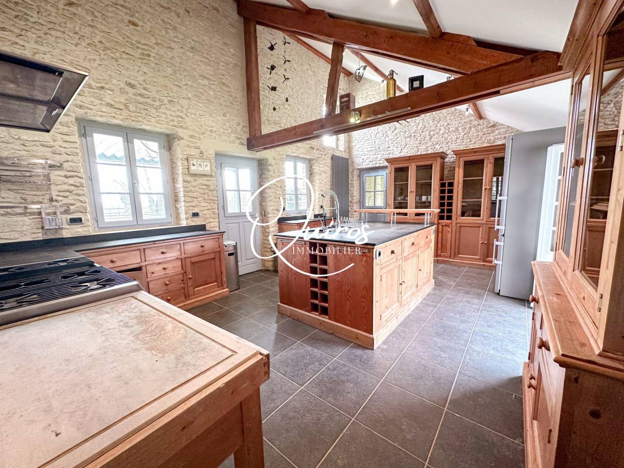 Hippisch vastgoed Koop Orne