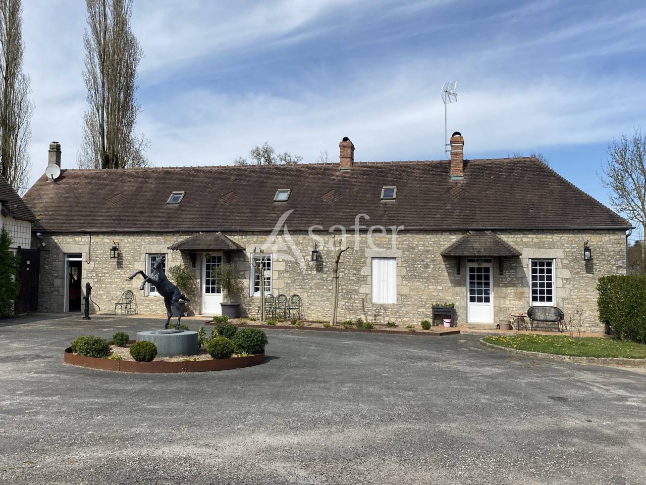 Hippisch vastgoed Koop Orne