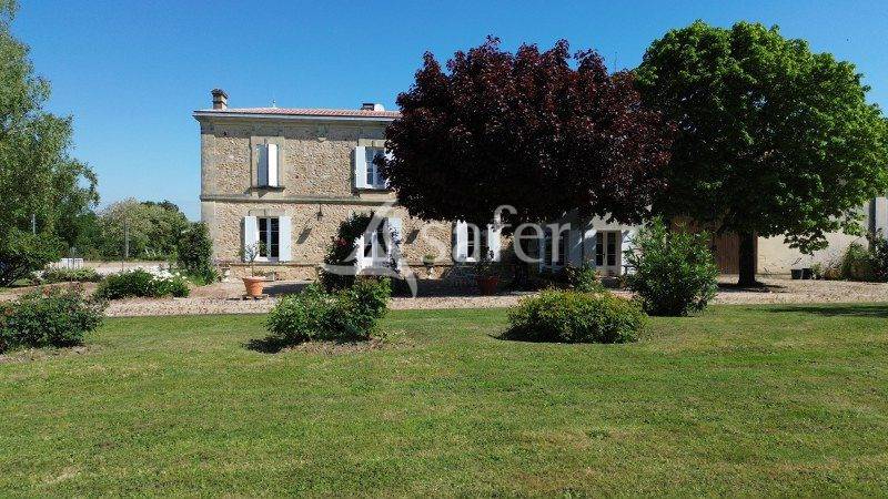 Ander plattelands vastgoed Koop Gironde