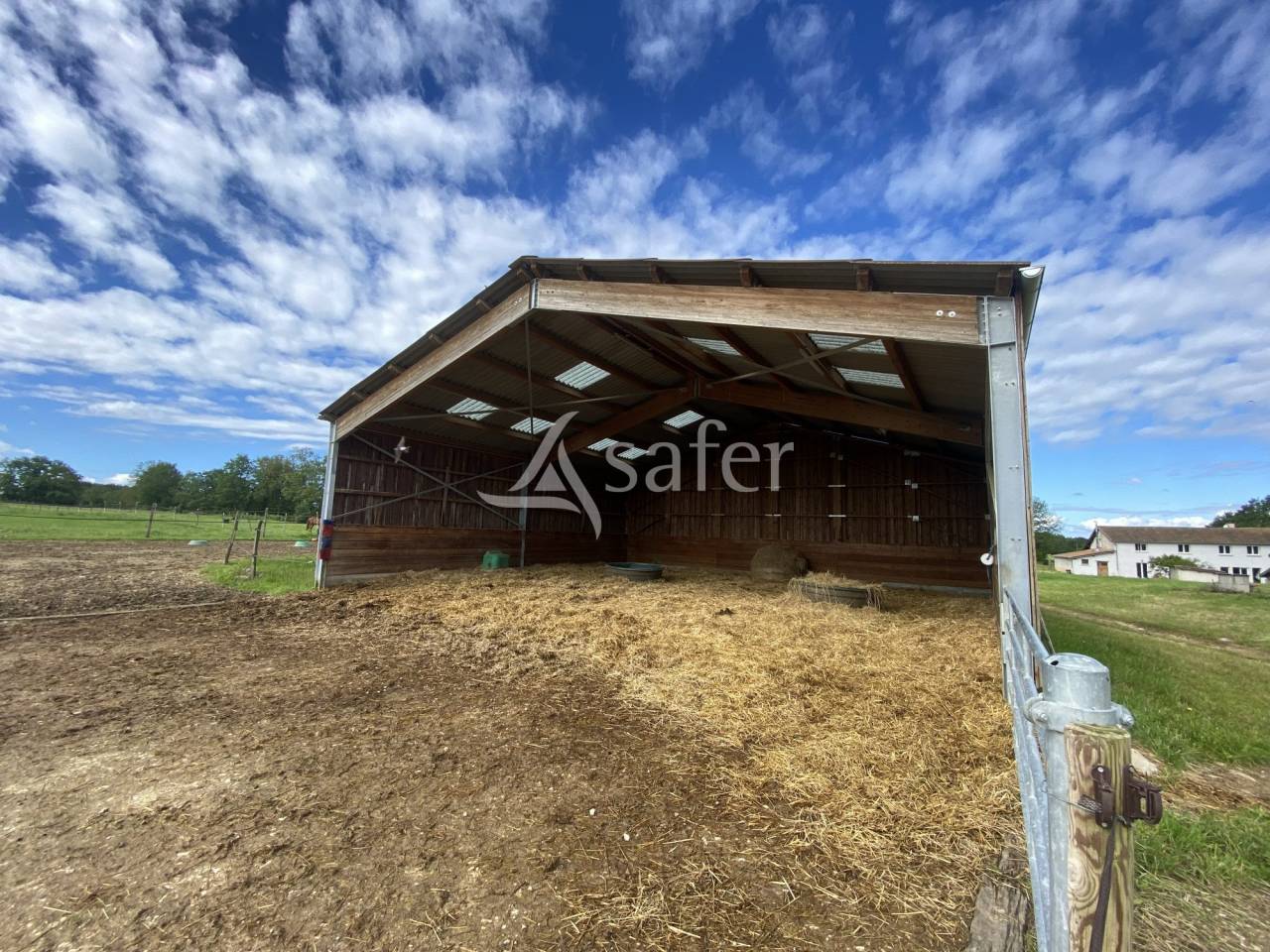 Hippisch vastgoed Koop Ain