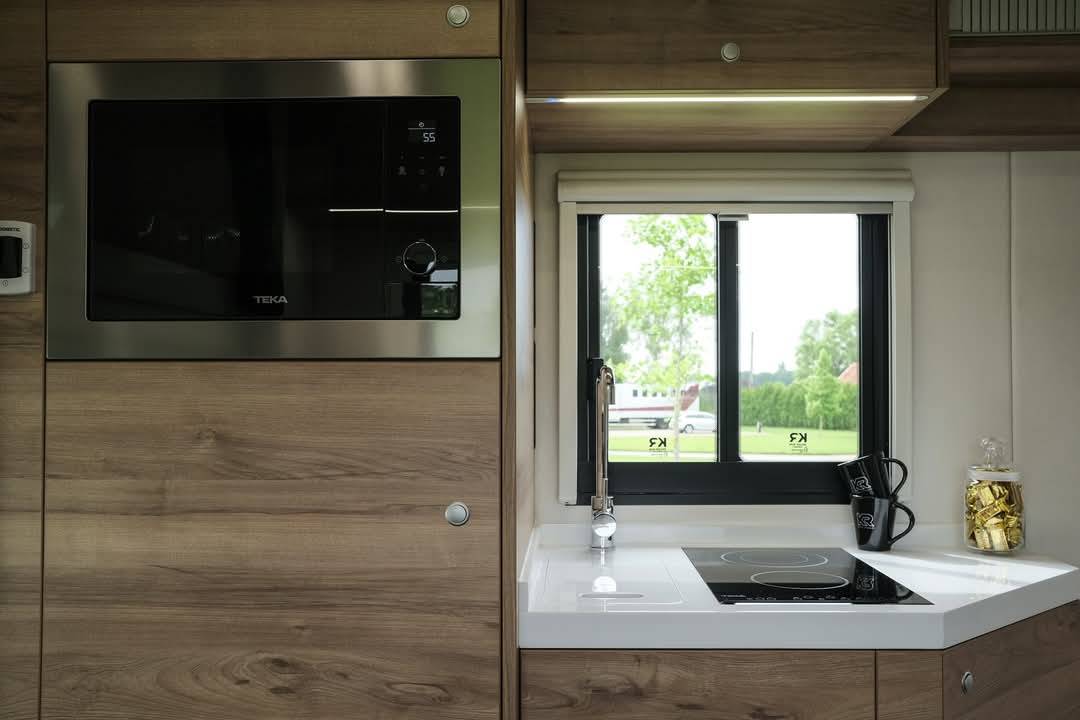 Zware paardenvrachtwagen (groot rijbewijs) Krismar Classicspace 2640 2022 Tweedehands