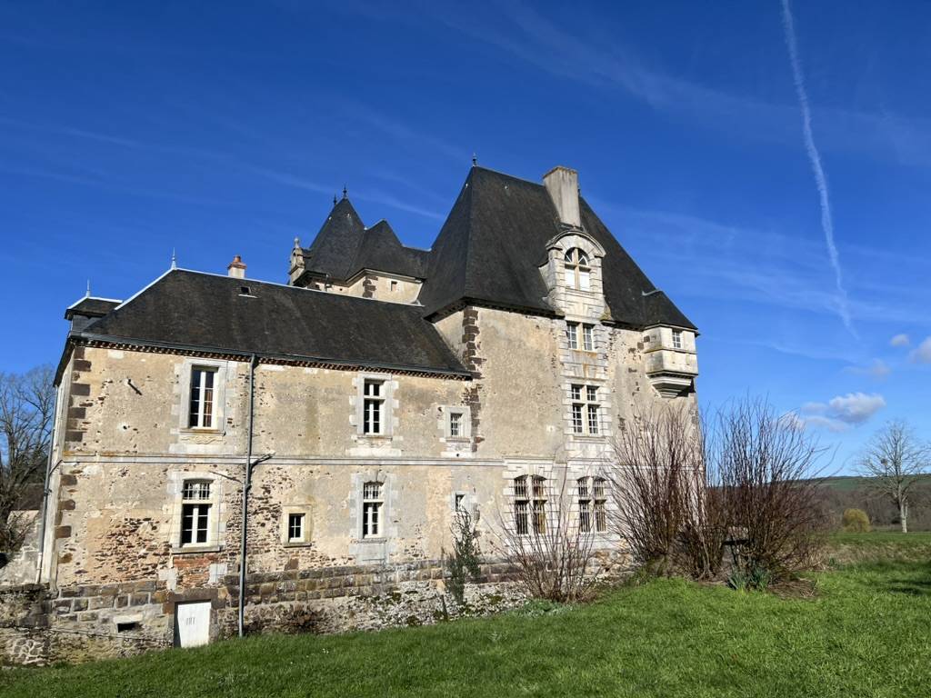 Mooi hippisch vastgoed Koop Cher