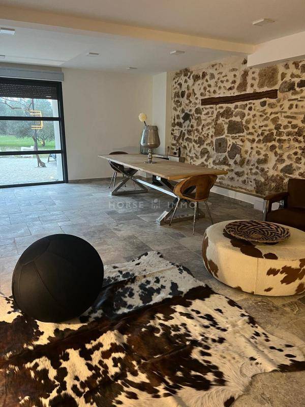 Mooi hippisch vastgoed Koop Var