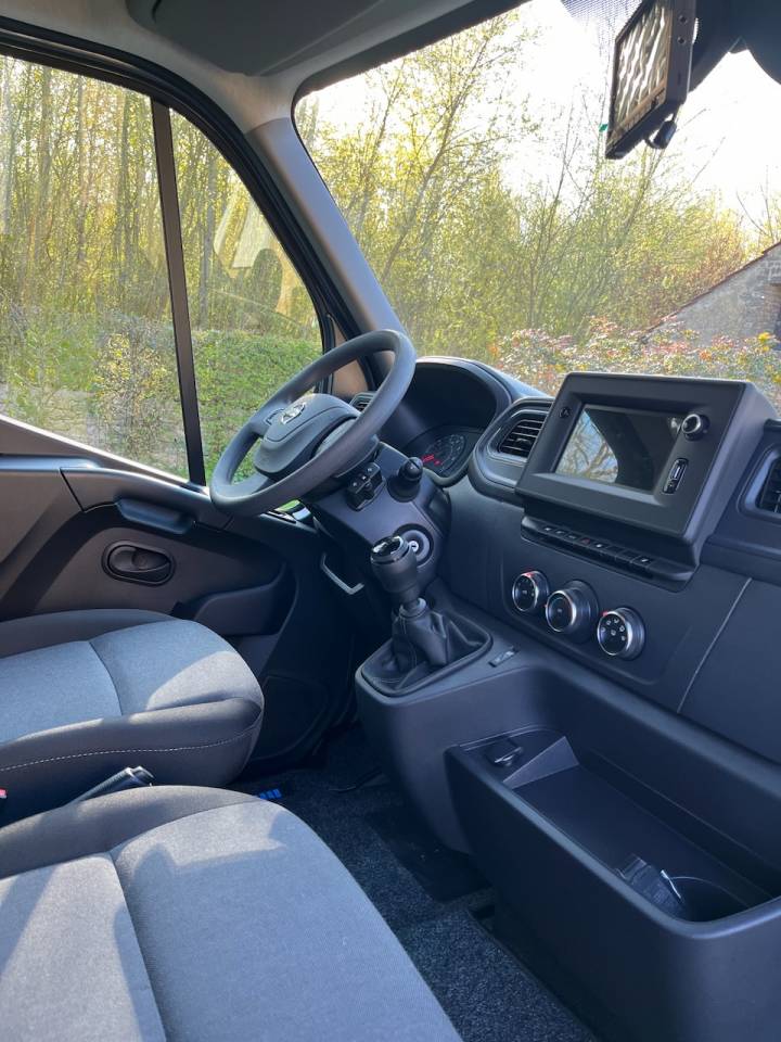 Kleine paardenvrachtwagen (B rijbewijs) Autre marque NISSAN 0 Nieuw