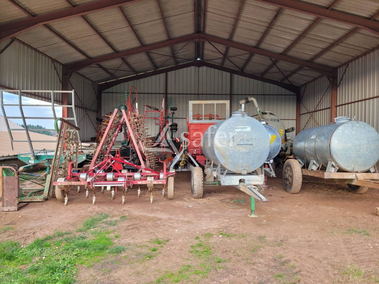 Melk exploitatie Koop Cantal