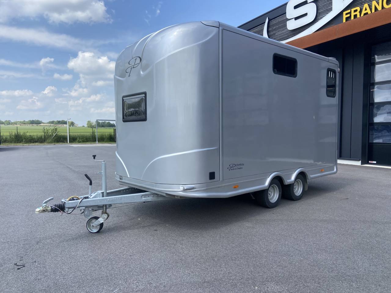 Kleine paardenvrachtwagen (B rijbewijs) Anka  2022 Tweedehands