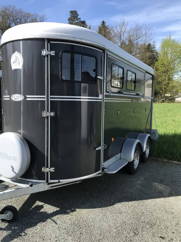 Paardentrailers Fautras Oblic 3 3 Paarden 2025 Nieuw