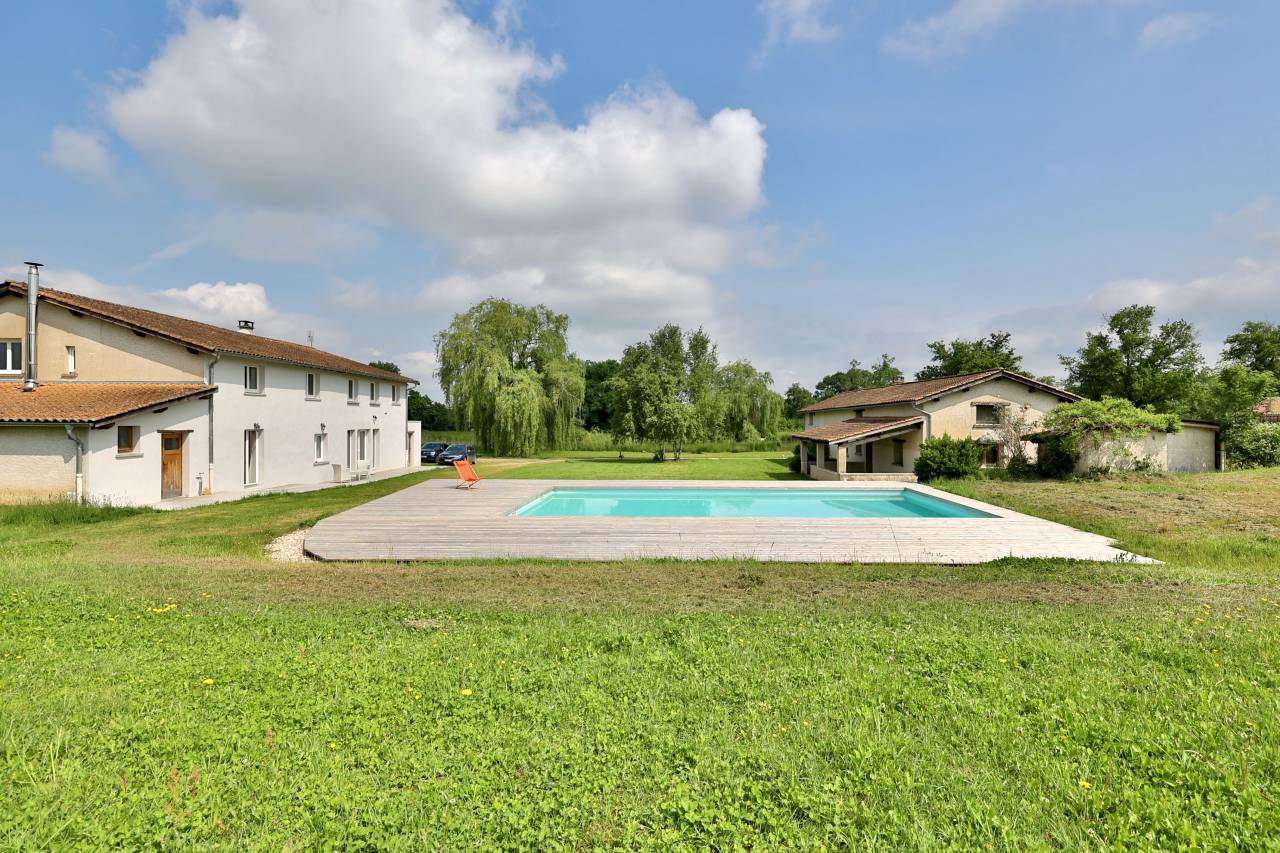 Mooi hippisch vastgoed Koop Ain