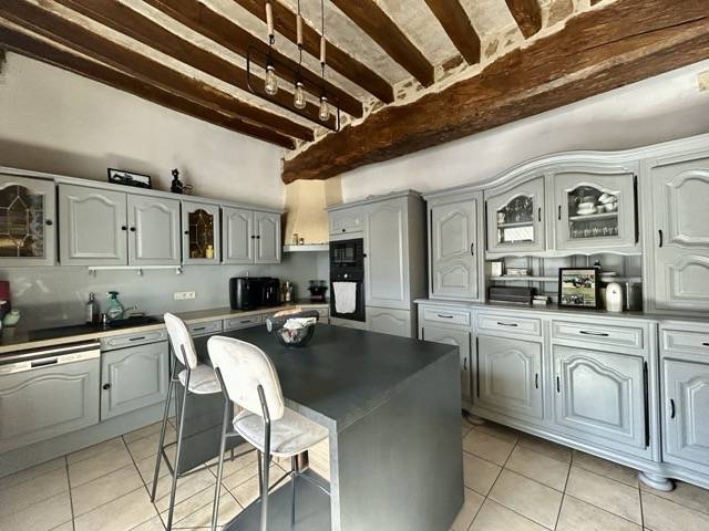 Competitie stal Koop Mayenne