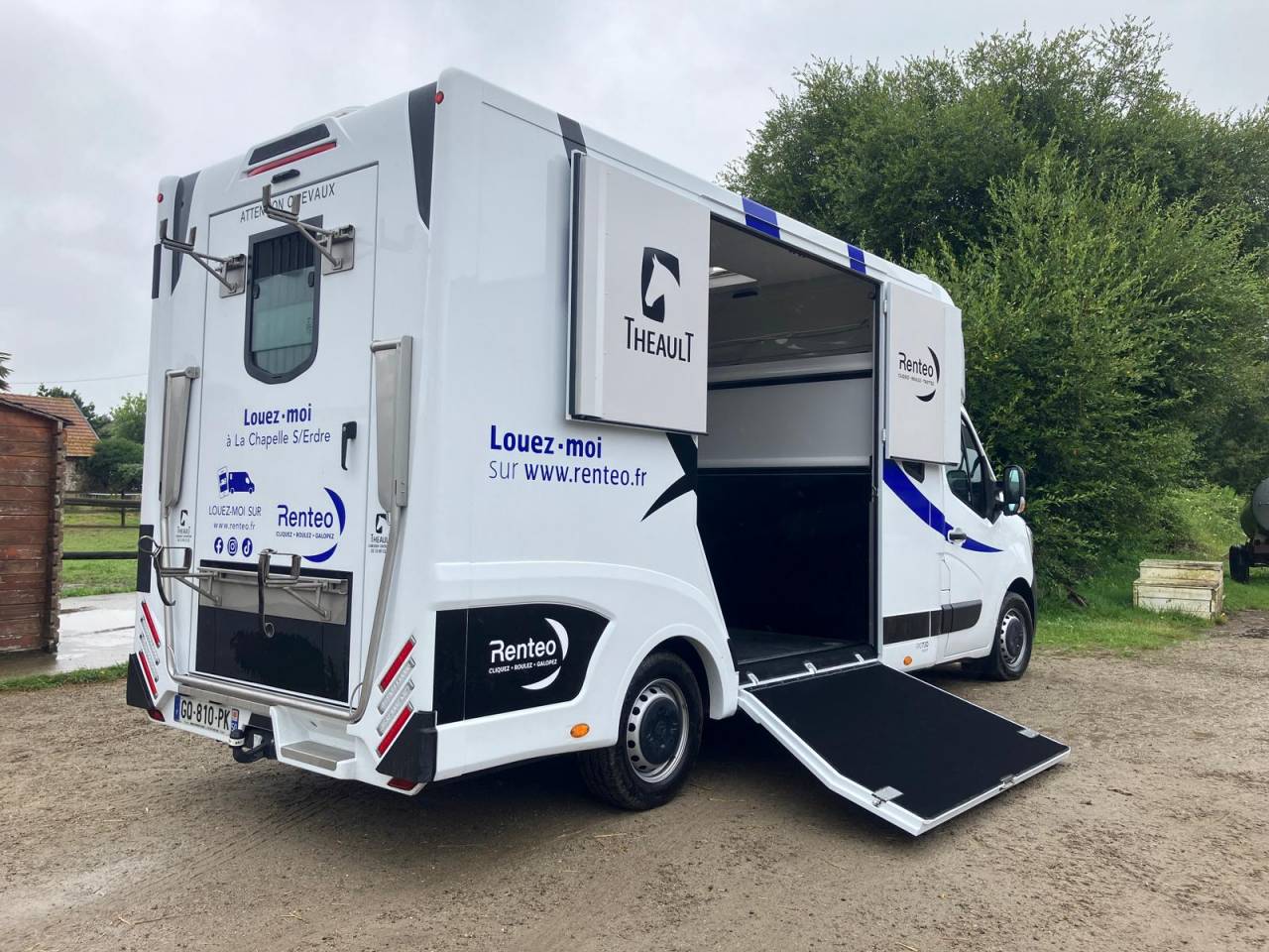 Kleine paardenvrachtwagen (B rijbewijs) Theault Proteo  2025 Tweedehands