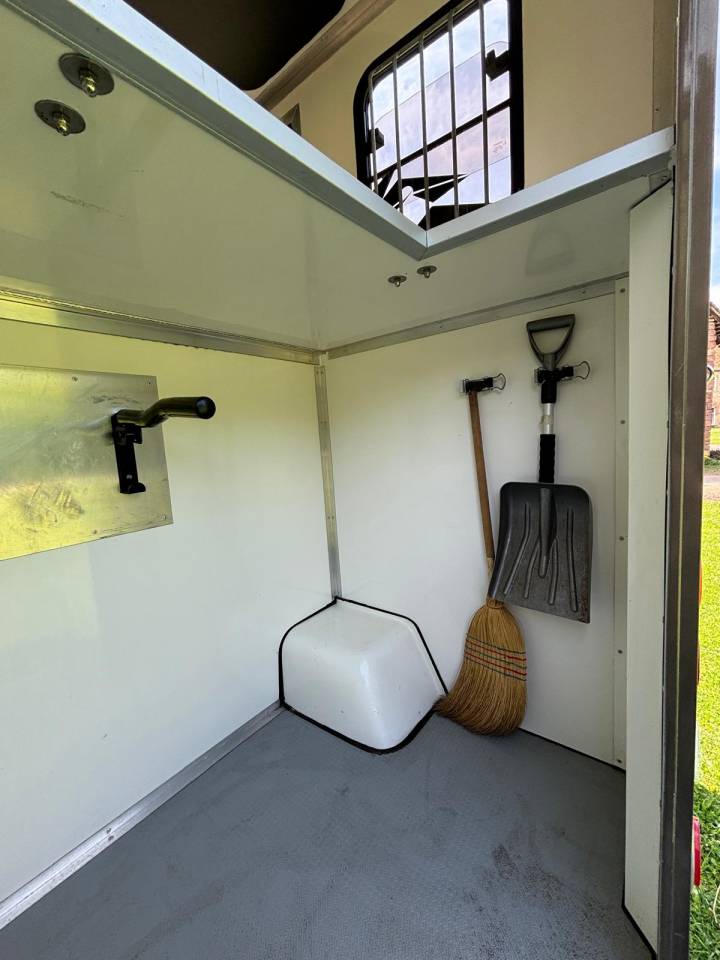 Kleine paardenvrachtwagen (B rijbewijs) Cavalcar OPEL 2018 Tweedehands