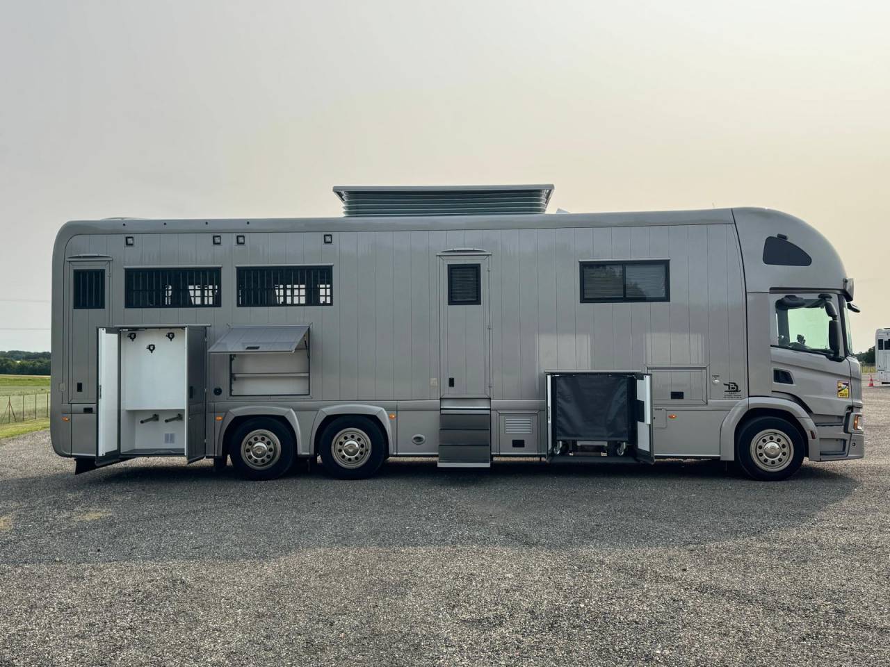 Zware paardenvrachtwagen (groot rijbewijs) STX SCANIA 2020 Tweedehands