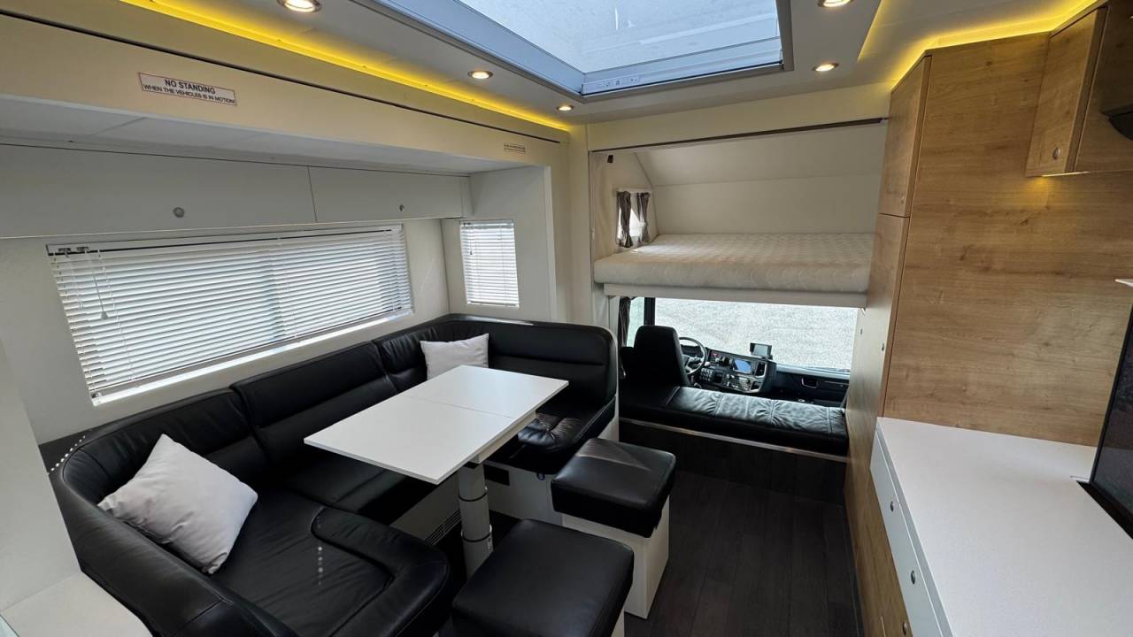 Zware paardenvrachtwagen (groot rijbewijs) STX SCANIA 2020 Tweedehands