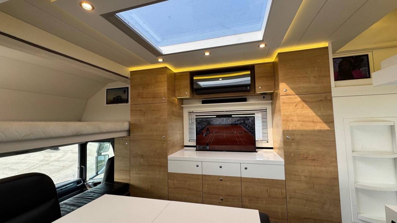 Zware paardenvrachtwagen (groot rijbewijs) STX SCANIA 2020 Tweedehands