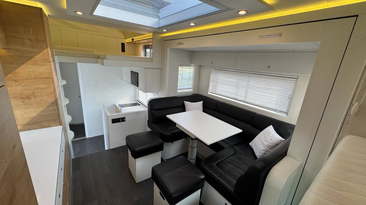 Zware paardenvrachtwagen (groot rijbewijs) STX SCANIA 2020 Tweedehands