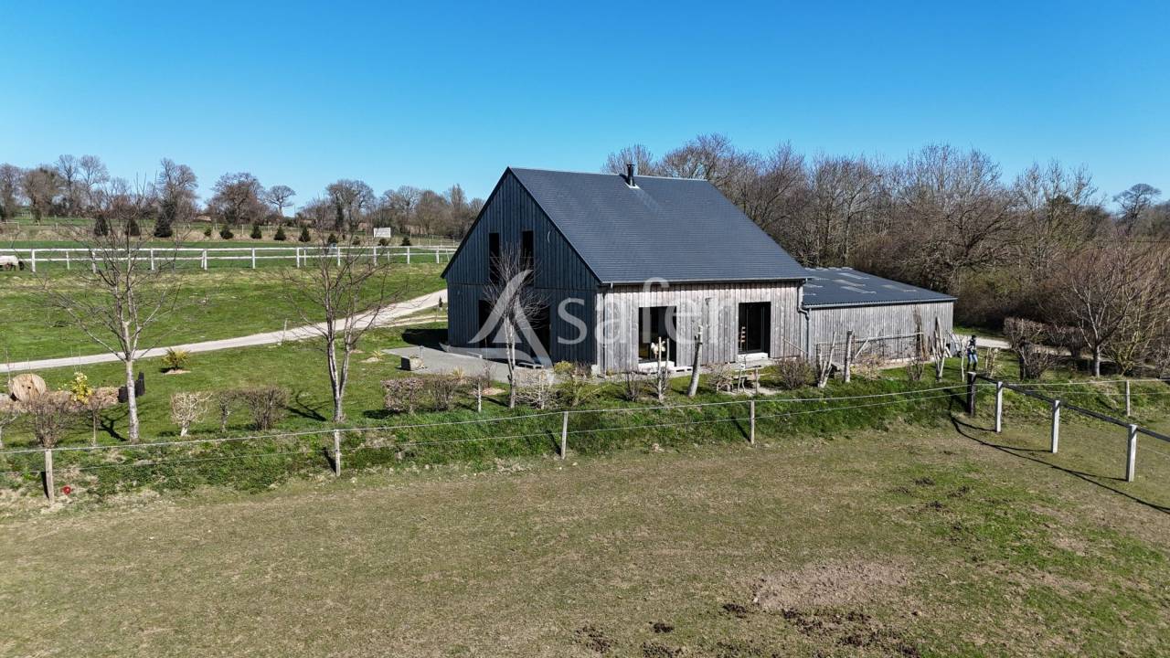 Hippisch vastgoed Koop Manche